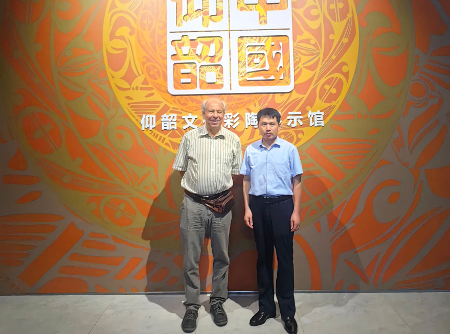 德中學(xué)者仰韶“尋源”：走進(jìn)仰韶文化圣地，探秘千年彩陶技藝